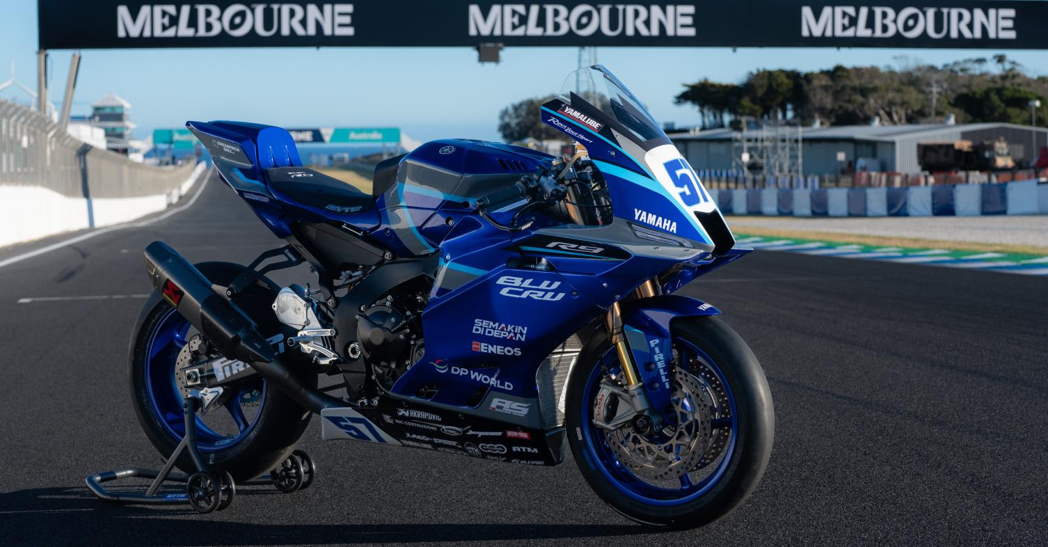 Yamaha R9 SSP 2026 Triple Crown Defender