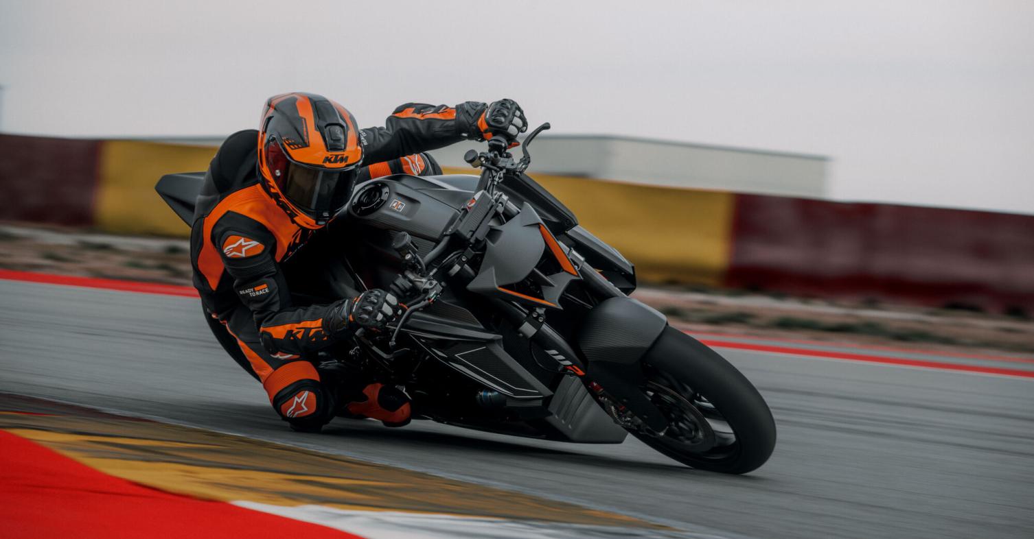 KTM 1390 SUPER DUKE RR TRACK