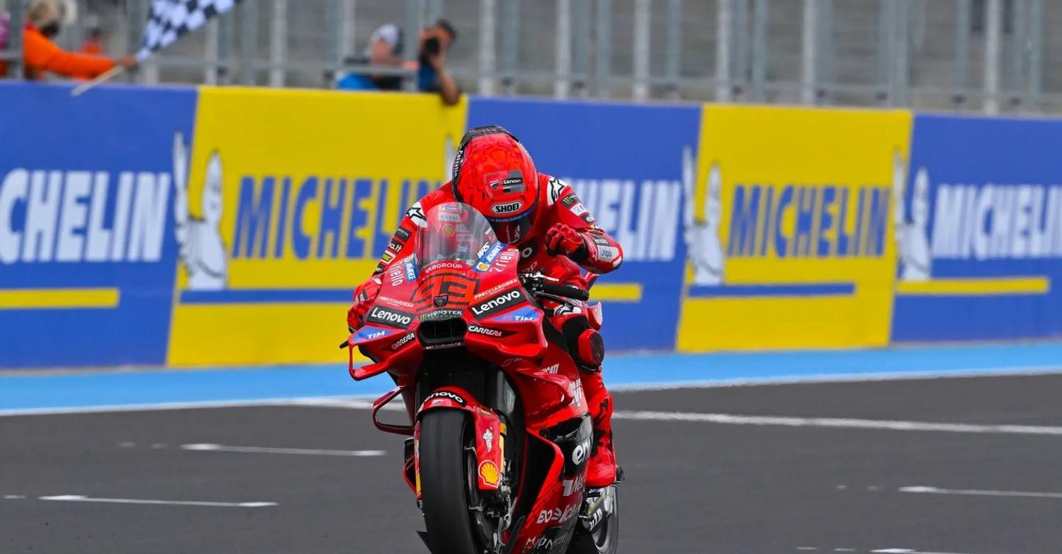 MotoGP Ουγγαρία SPRINT: Απόλυτη νίκη Marc Marquez με ολική επικράτηση