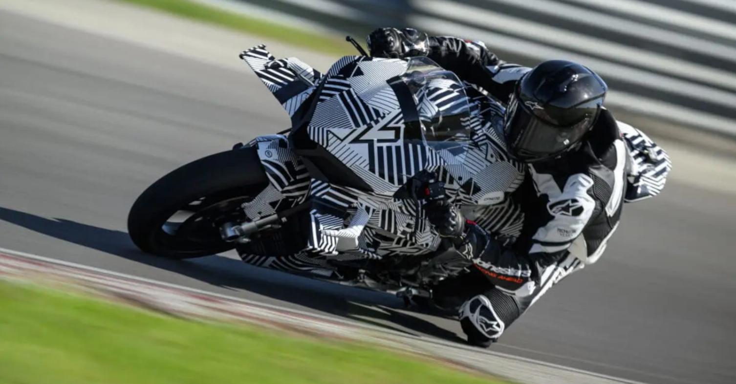 cfmoto_v4-sr-rr-prototype