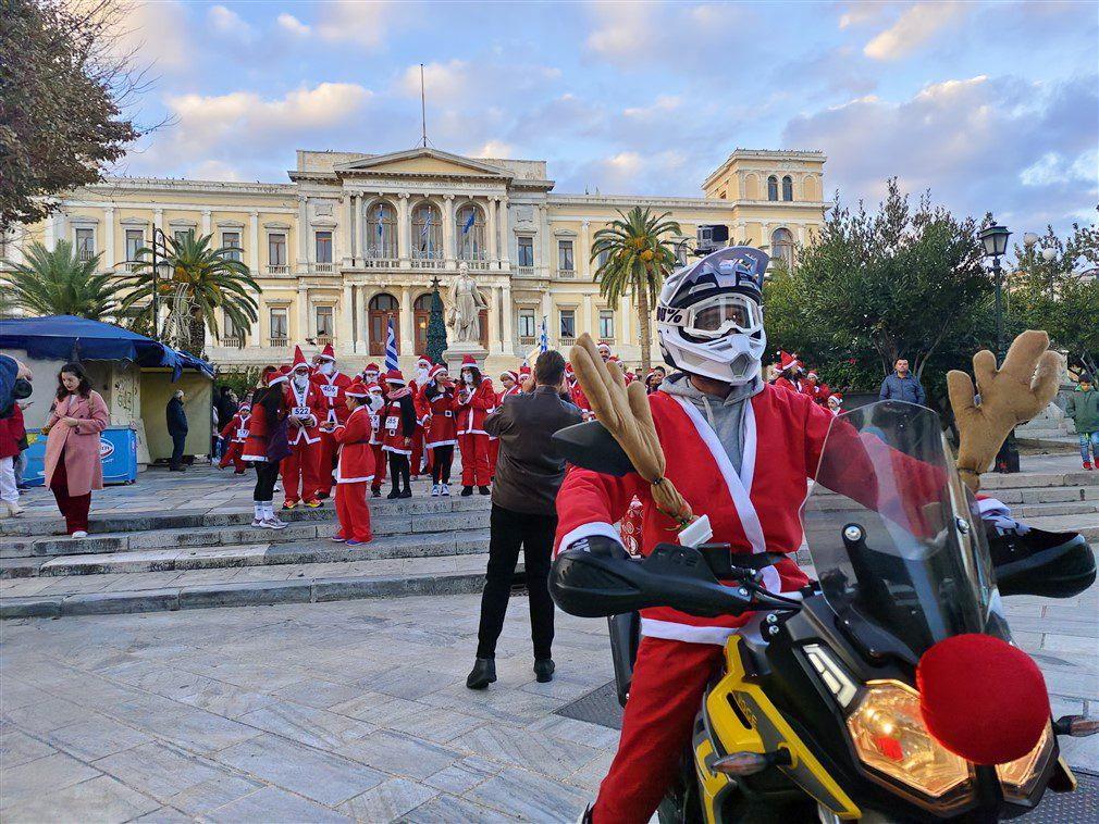 Santa Run Syros