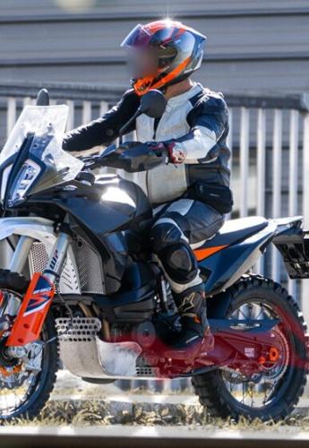motomagKTM 690 Adventure – Ετοιμάζεται το νέο μοντέλο για την μεσαία κατηγορία