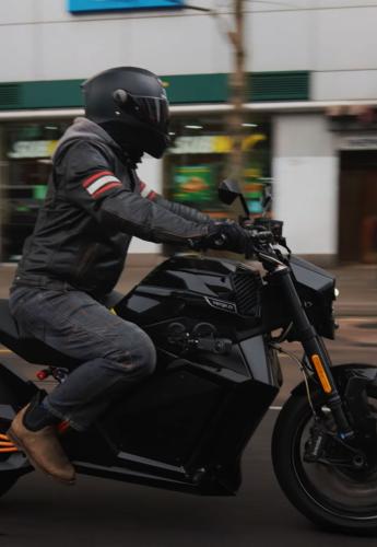 Ρεκόρ μέσα στο Λονδίνο: Ακόμη ένα πρωτόγνωρο στην παράλληλη εποχή της ηλεκτρονίκησης