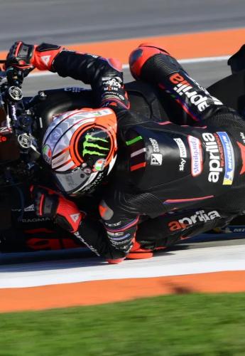 MotoGP Ισπανία: Pole Position και ρεκόρ Bezzecchi έναντι κοντινών Alex Marquez και Di Giannantonio