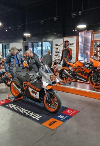 Kramer Super Duke Kit