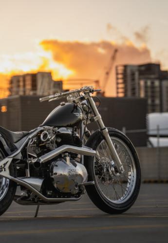 Royal Enfield Busted Knuckles Build Off AU