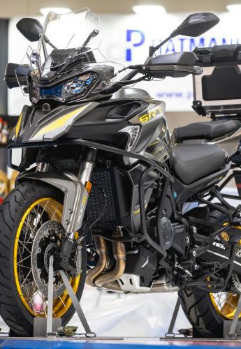qjmotor srt900sx