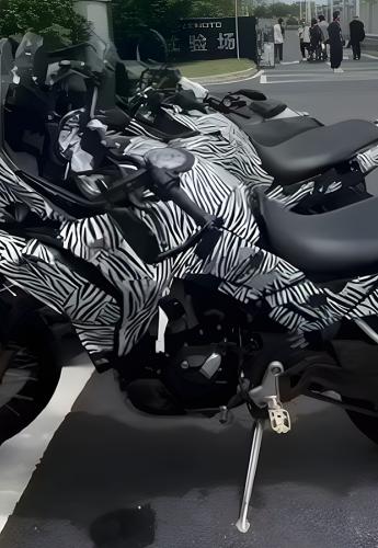 cfmoto-550-mt