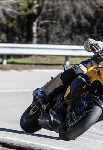 triumph tiger 800 sport