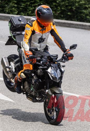 KTM_490_Duke