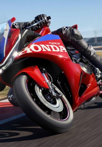 Honda_CBR500R_FOUR