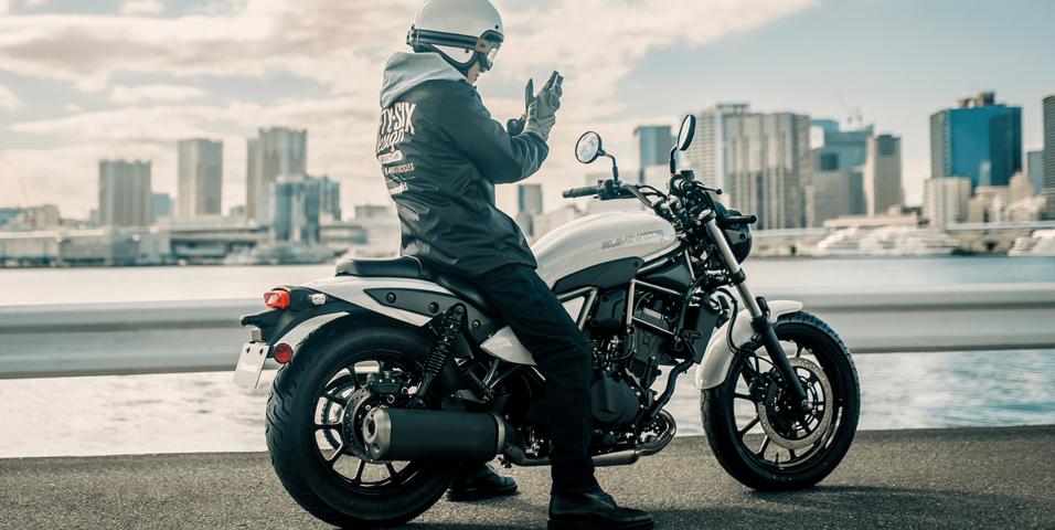 Kawasaki Eliminator 400