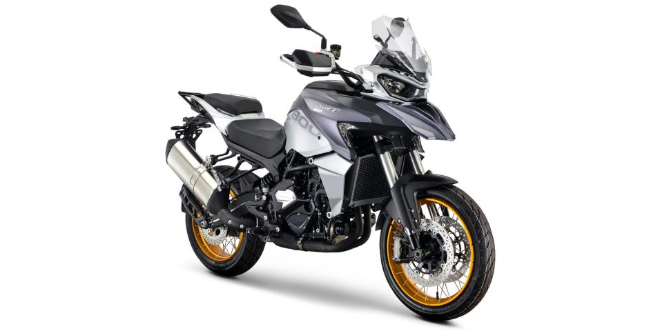 QJMotor SRT800X