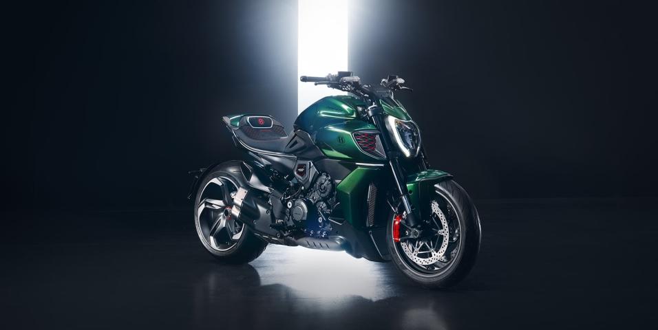 motomag Ducati Diavel V4 – Ένας διάβολος για την Bentley