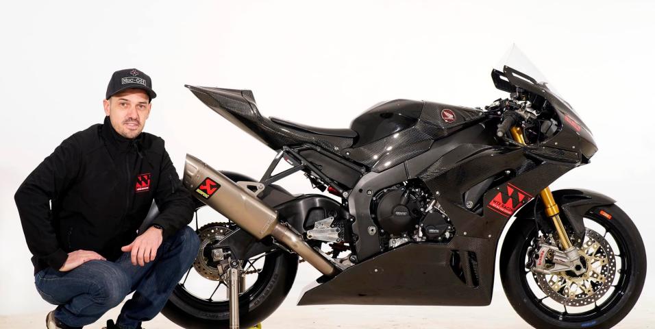 motomagJames Hillier – Με Honda CBR1000RR-R Fireblade στο IOMTT 2024