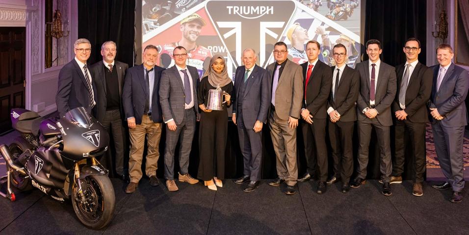 motomagTriumph – Κέρδισε το βραβείο Torrens Trophy για την συμβολή της στην Moto2