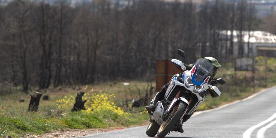 motomag Honda – Μειωμένες τιμές και προσφορές στα CRF 1100 Africa Twin Adventure Sports El. Suspensions 2023, MSX 125 Grom 2021, XL 750 Transalp, NC 750X, NT 1100 και CMX 1100