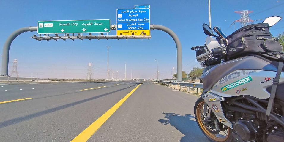 motomag Στο Dubai με το QJ SRT 800X - Ταξιδιωτικό του Κωνσταντίνου Μητσάκη, Γ' ανταπόκριση