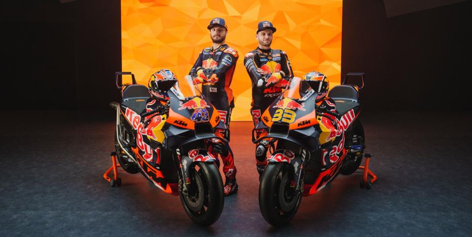 motomag Red Bull KTM Factory Racing – Παρουσιάστηκαν τα αγωνιστικά χρώματα της RC16 στο MotoGP [VIDEO]
