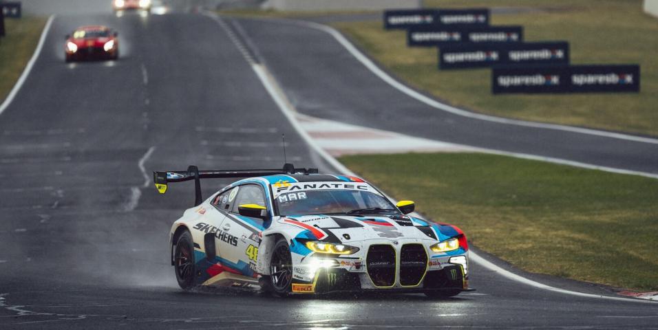 Intercontinental GT Challenge, 12Η Bathurst – Η βροχή και μία ποινή στέρησε από τον Rossi το βάθρο [VIDEO]