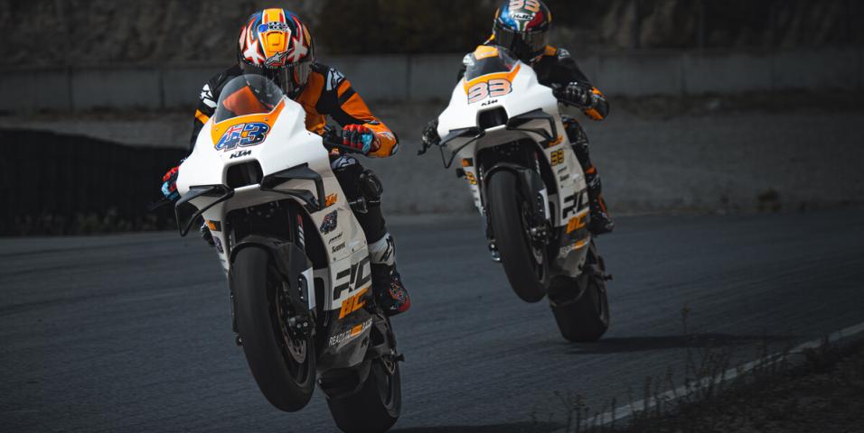 motomag KTM RC 8C 2024 – Εστιασμένο για την πίστα, νέο χρώμα και πολύ πιο ακριβό [VIDEO]