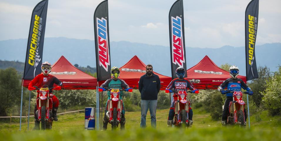 motomag Enduro - Παρουσιάστηκε η ομάδα της Beta Chachagias Racing Team