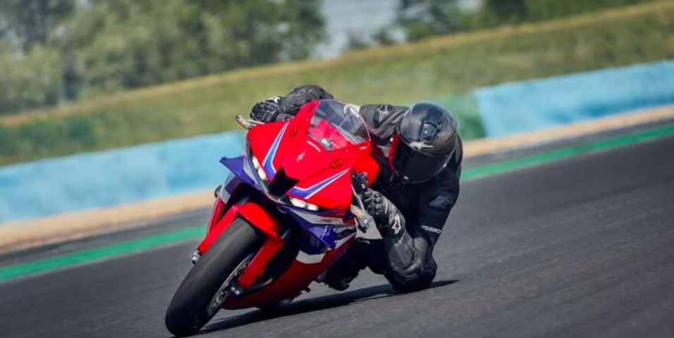 motomagHonda – Μείωση τιμής για το CBR600RR, που ξεπερνά τα 1.500€!