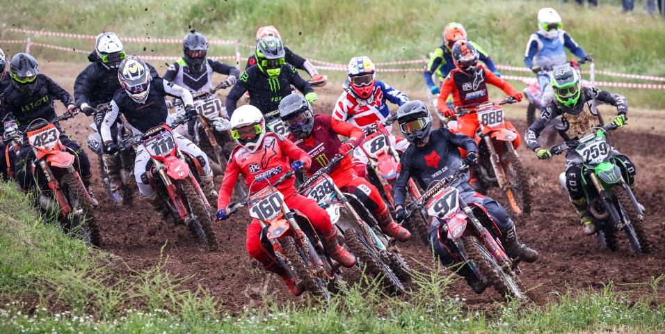 Πανελλήνιο Πρωτάθλημα Motocross Τρίκαλα 2ος αγώνας: Πλήθος αναβατών σε δυνατό αγώνα!
