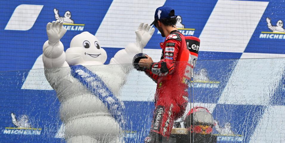 Le Mans record attendance