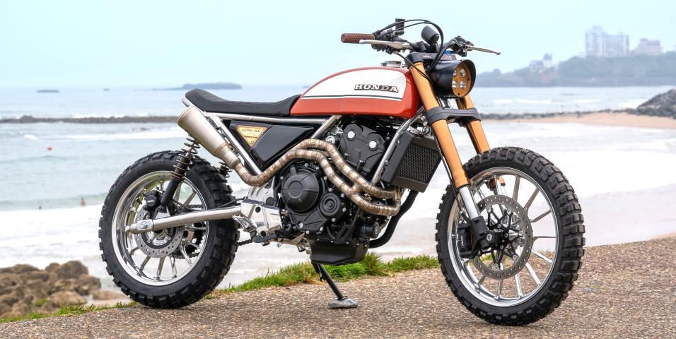 H Honda στο Wheels and Waves 2024
