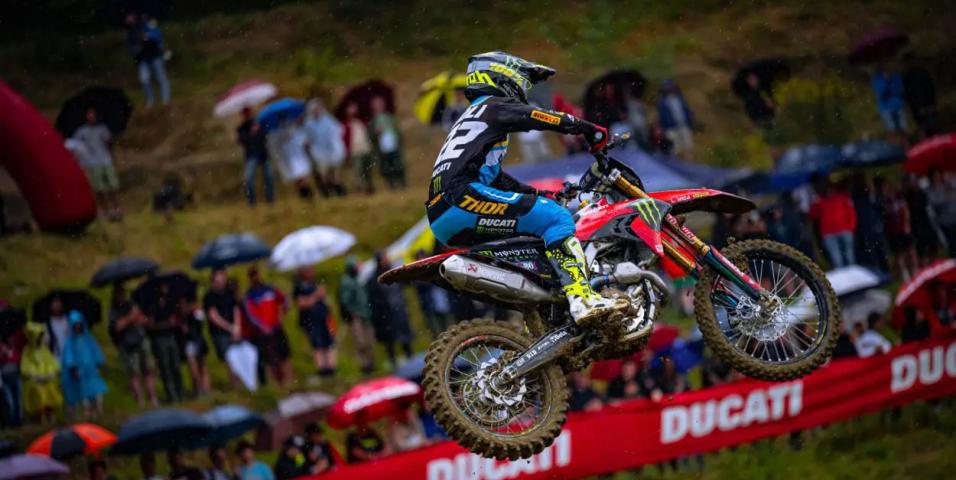 motomag Ducati – Ο Cairoli κερδίζει στην επιστροφή του στους αγώνες με το Ducati Desmo450 MX