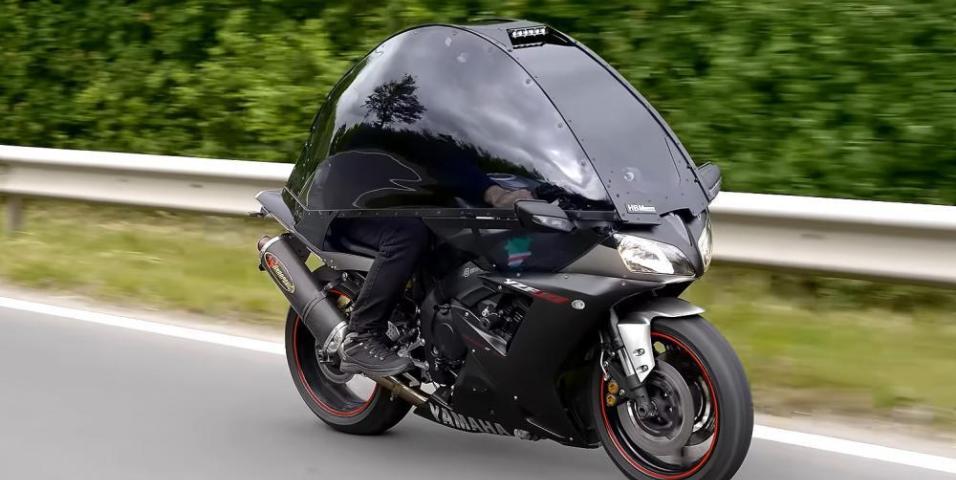 motomag Ένα Yamaha R1 με κέλυφος από το Βέλγιο [VIDEO]