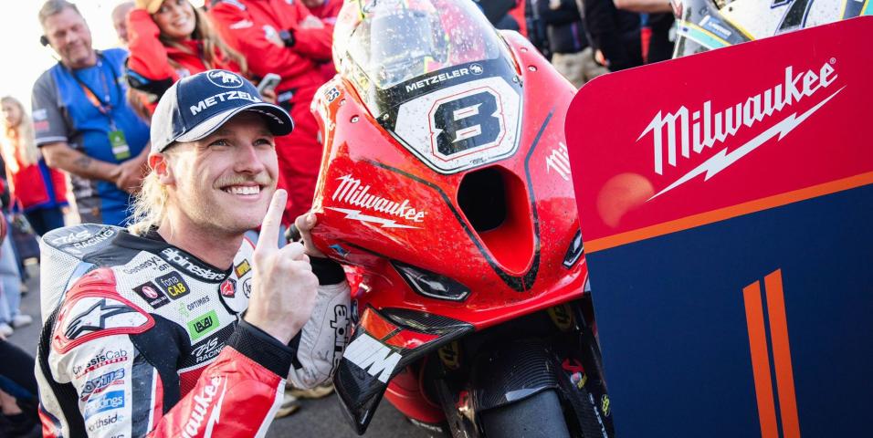 motomagIsle of Man TT 2024, Senior TT – Νικητής ο Davey Todd σε έναν δραματικό αγώνα