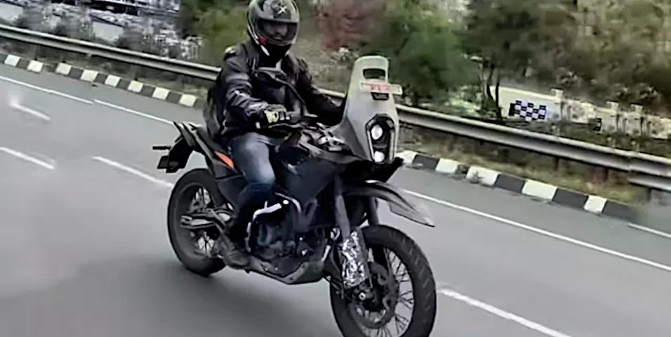 KTM 390 Adventure 2025