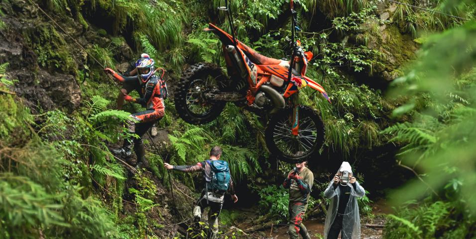 motomag Red Bull Romaniacs – Τον Πρόλογο ο Walker με Beta, την πρώτη ημέρα στην κορυφή ο Lettenbichler με ΚΤΜ [VIDEO]