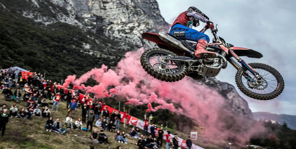 Ducati Desmo450 MX - Πρωταθλήτρια Ιταλίας στην MX1