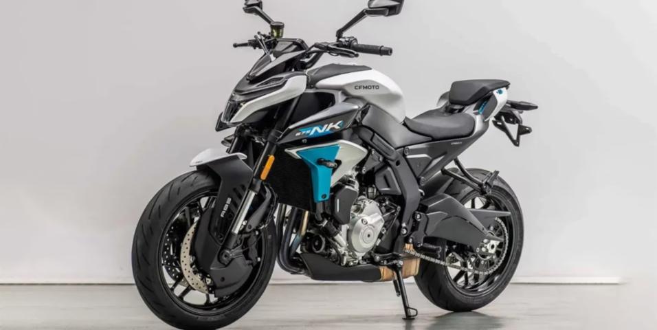 CFMOTO 675NK 2025 - EICMA