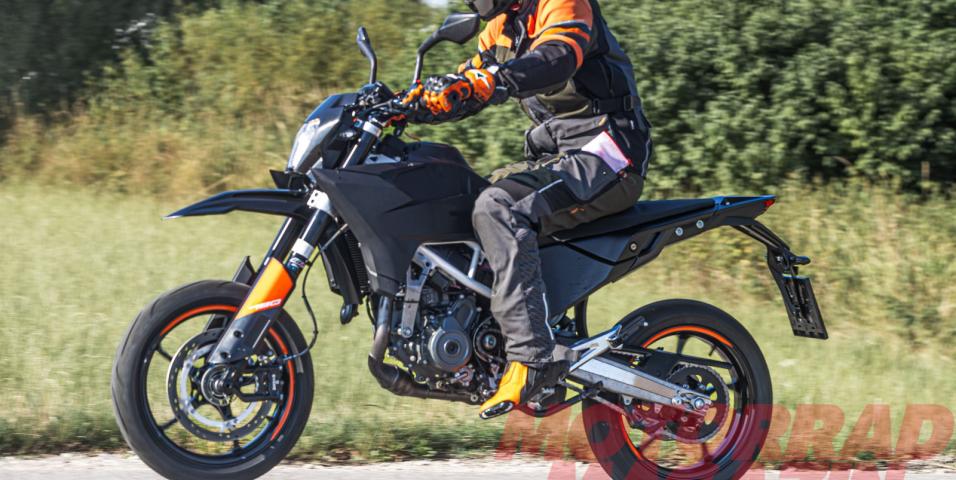 KTM 390 SMC R 2025