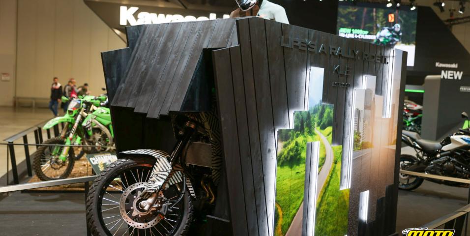 EICMA 2024: Kawasaki KLE 500 – Έρχεται πριν από BMW-Aprilia σε τιμή CFMOTO-VOGE