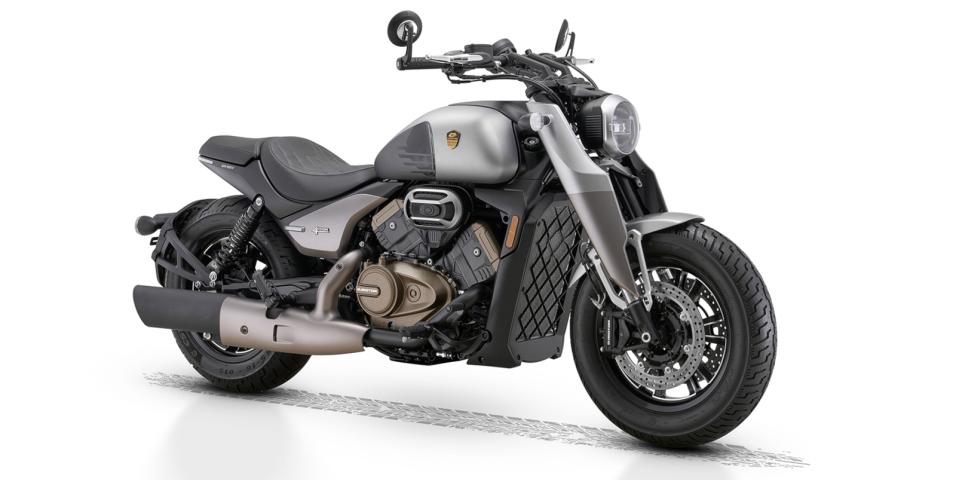 QJMOTOR SRV 900 V - EICMA 2024