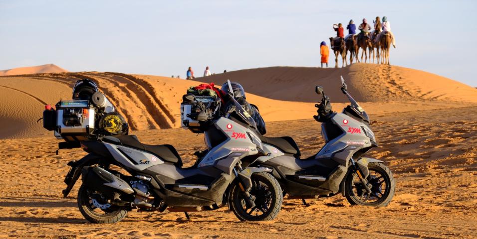 Scooter2 dakar SYM ADX 300 2024