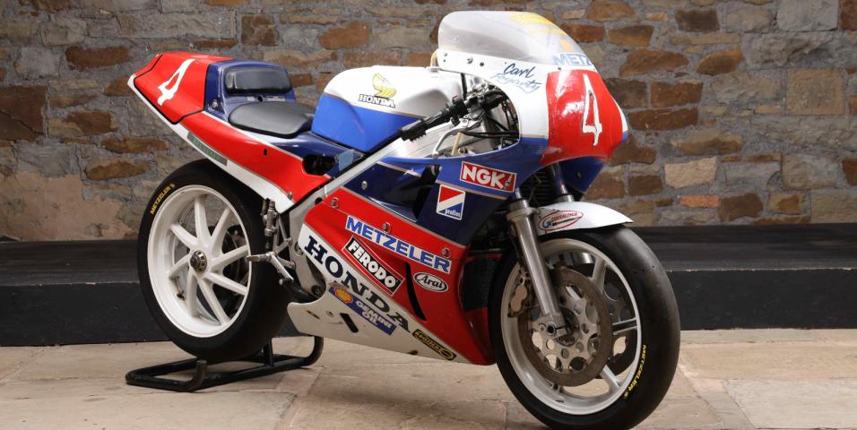 Honda VFR750R RC30 Carl Fogarty δημοπρασία 2025
