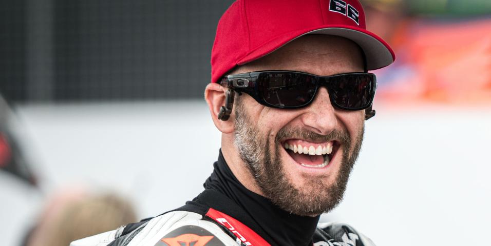 Tom Sykes επιστροφή στη δράση 2025