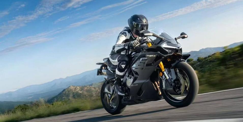 750SR-S