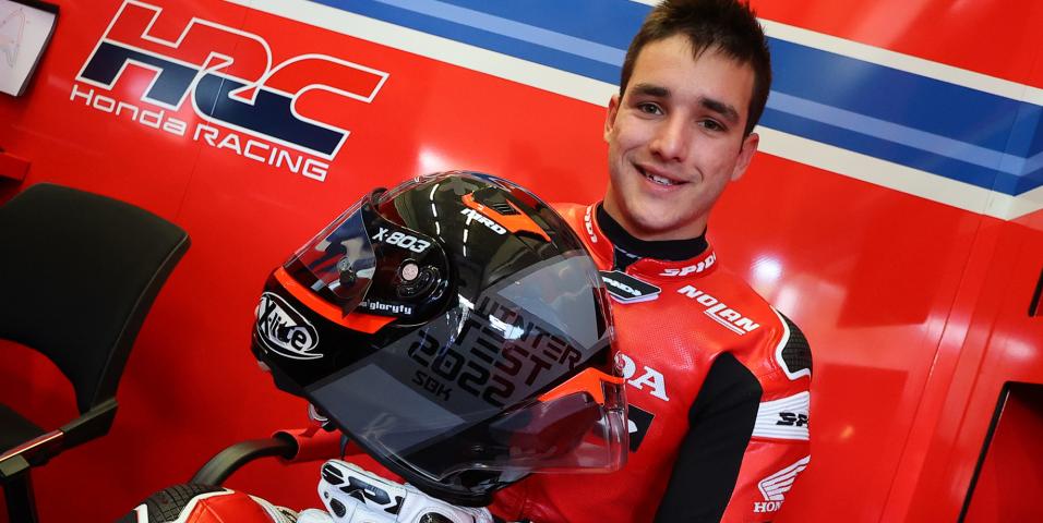 Iker Lecona