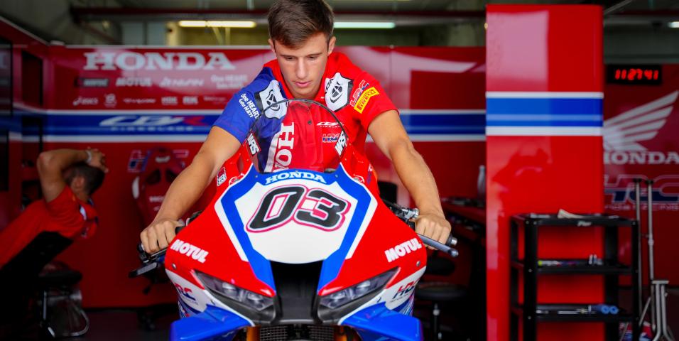 WSBK Garcia to replace Lecuona