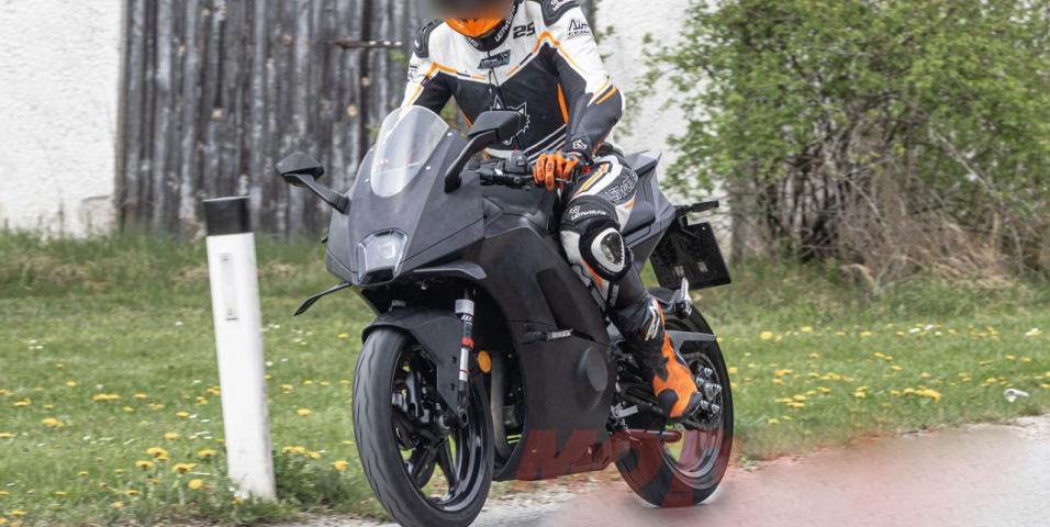 KTM RC490