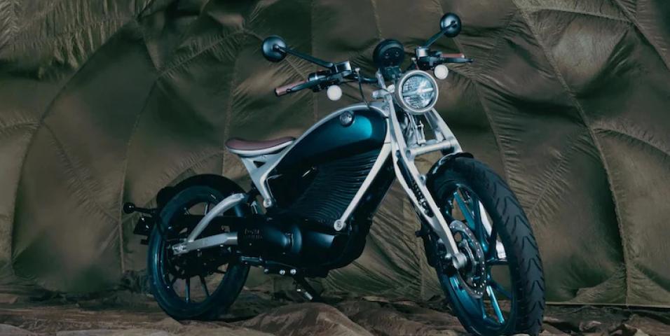 Royal Enfield Flying FLEA Παρίσι 2025 αντιπροσωπεία