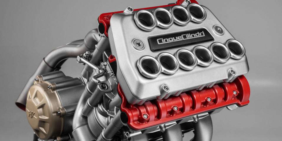 MV Agusta quadrato κινητήρας 2025