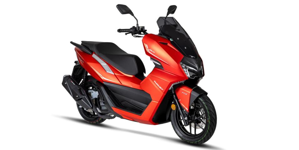 Thrust DSR 200 διαθέσιμο στην Ελλάδα